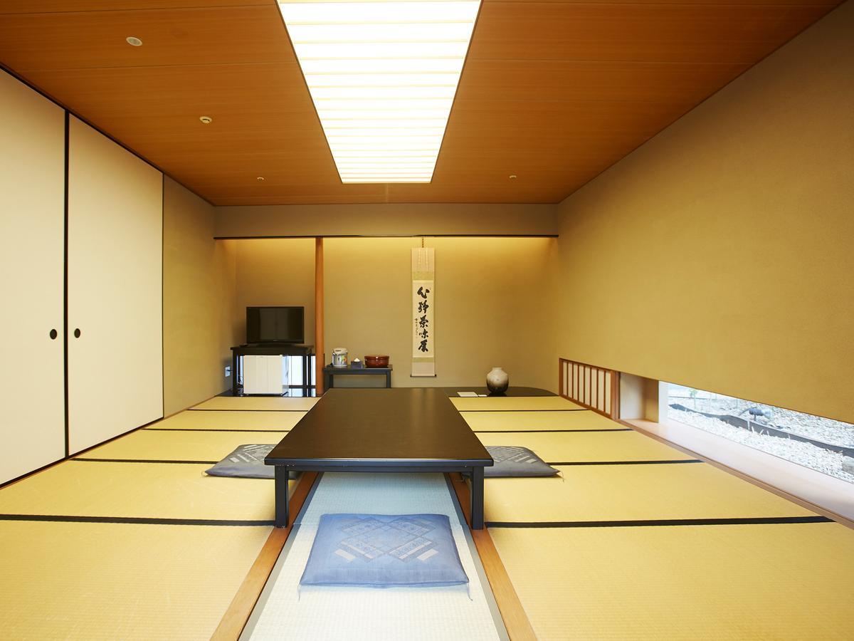Osaka Academia Hotel Exterior photo