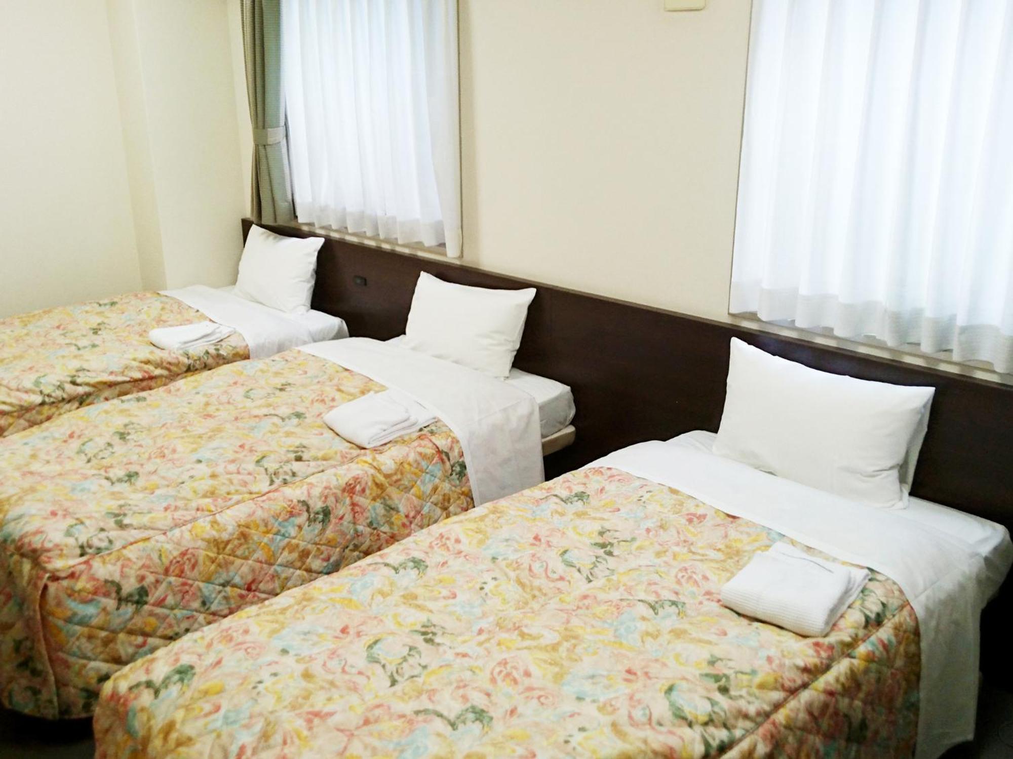 Osaka Academia Hotel Exterior photo