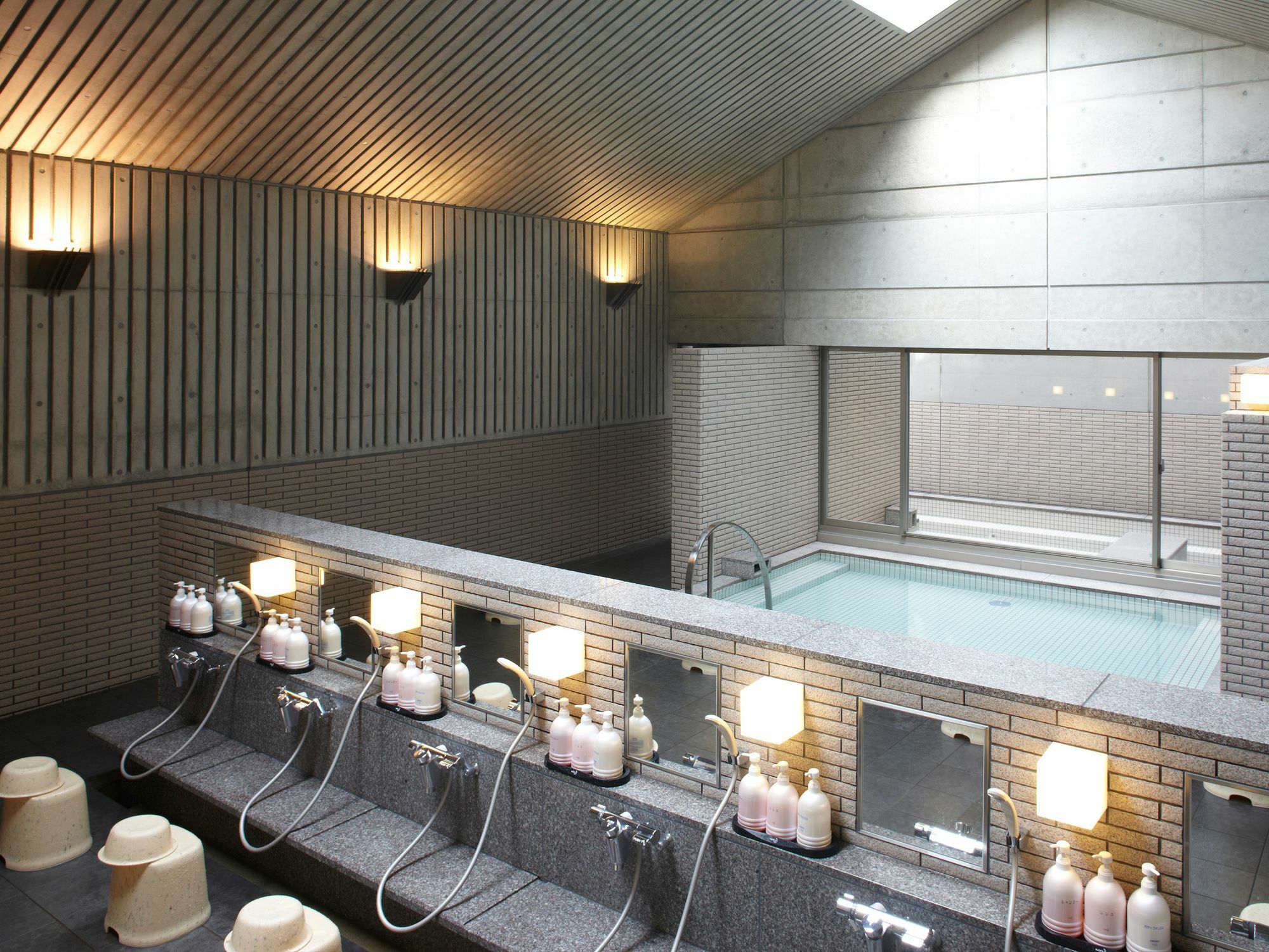 Osaka Academia Hotel Exterior photo