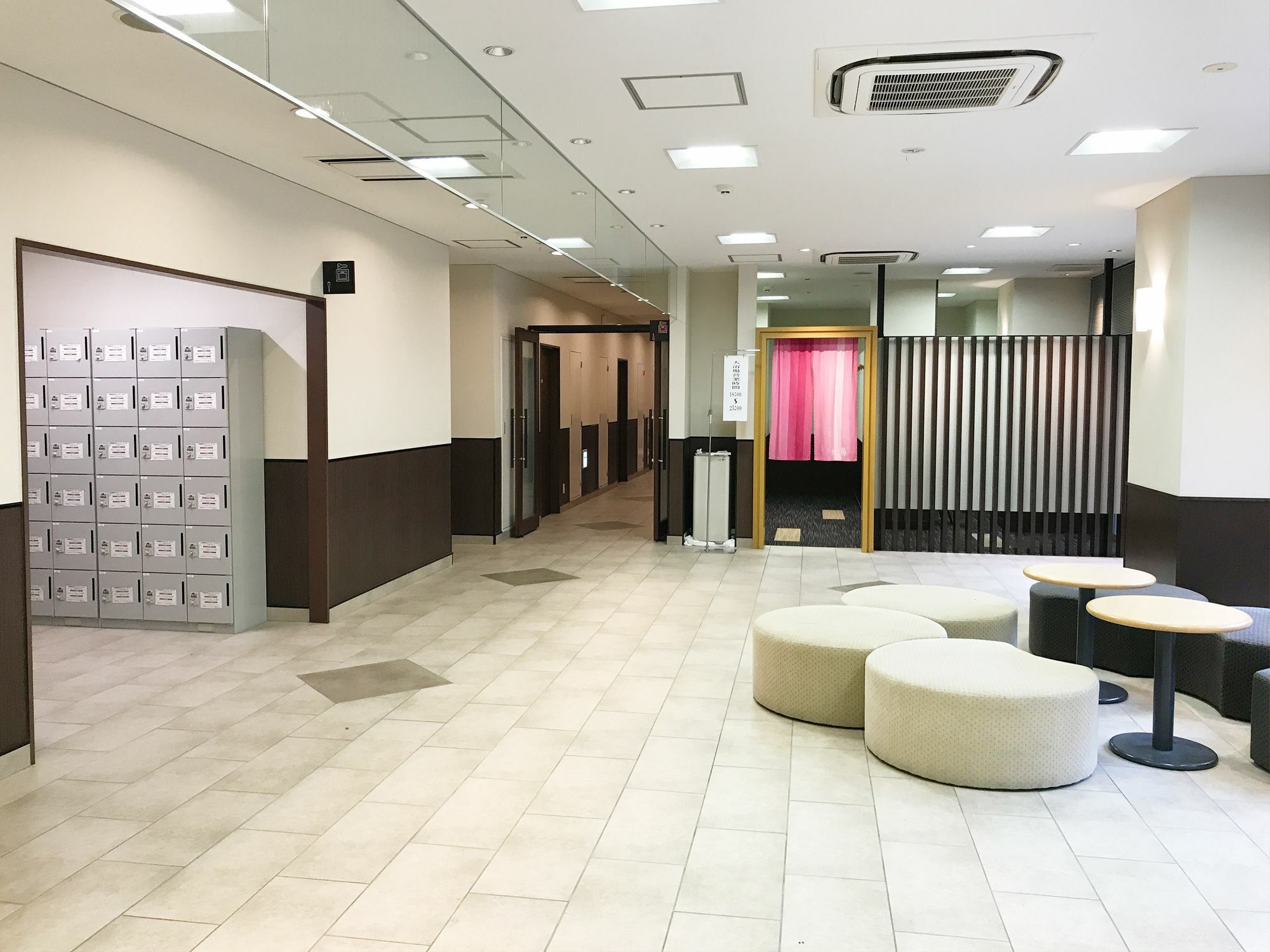 Osaka Academia Hotel Exterior photo
